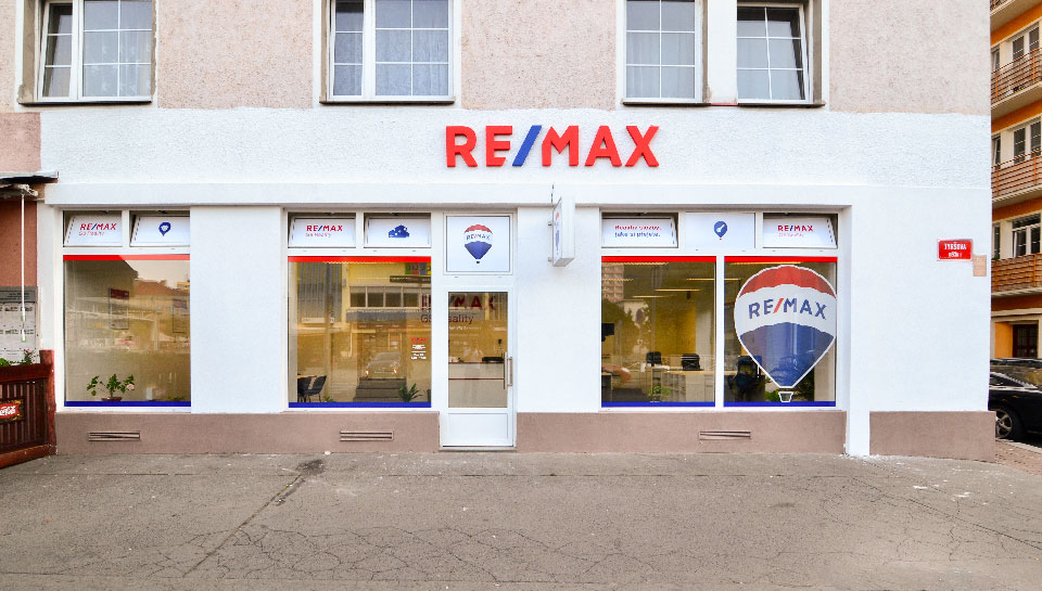 remax superbrands